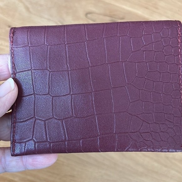Rachel Miriam Leather Croc Embossed Card Case Purse - Picture 4 of 6